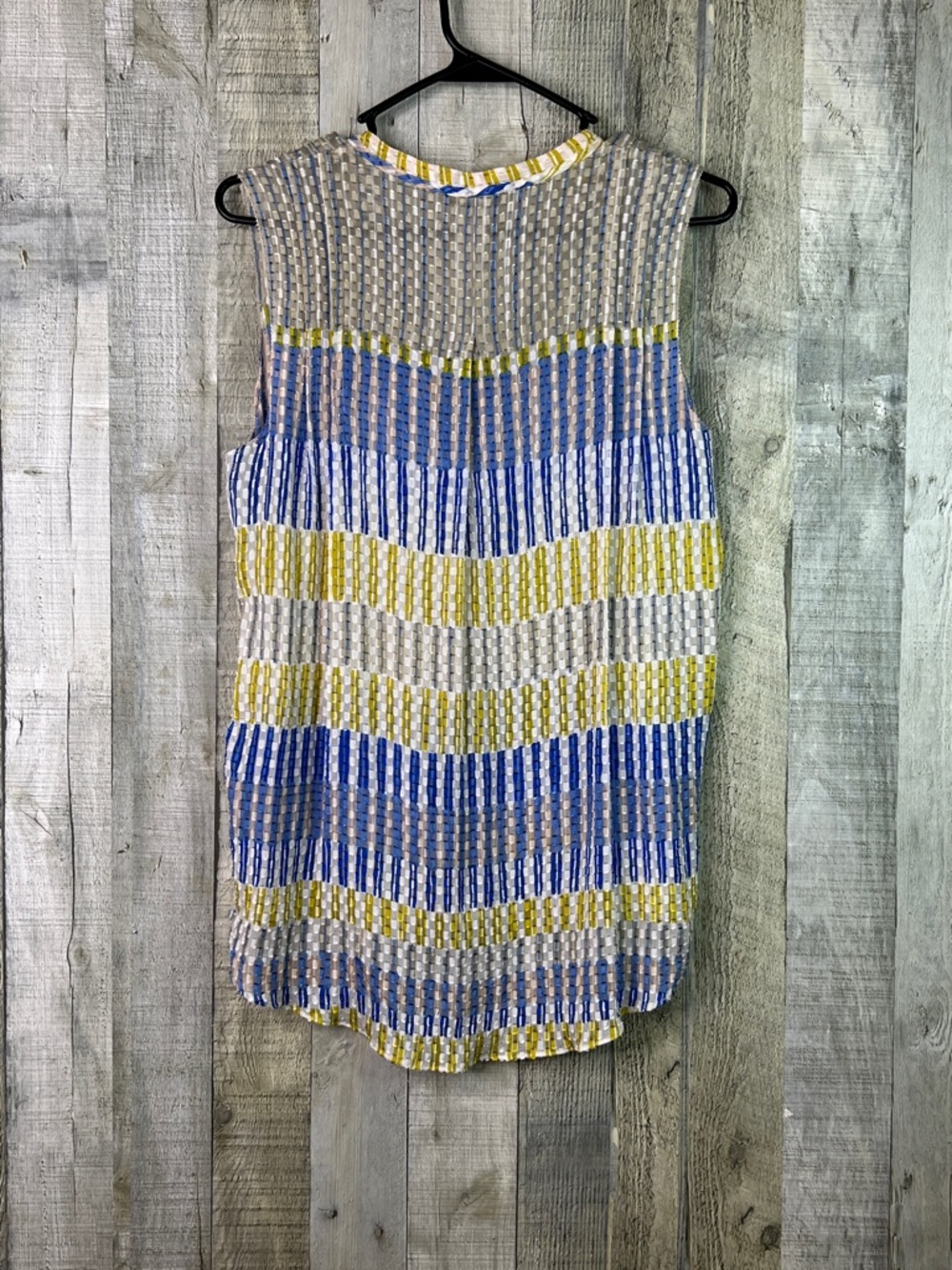 Massimo Dutti Soze 10 Textured Sleeveless Button Front V-Neck Tunic Top - Picture 2 of 5